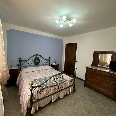 - La Tana Apartment